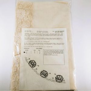 Vintage Lace Trim Ivory Tablecloth 66"x86" Paint-by-Numbers DIY Craft Kit Oblong